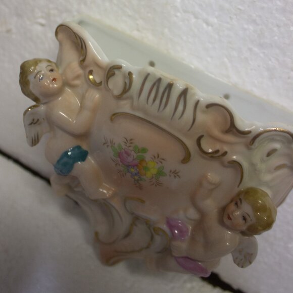 Vintage Cupid Angel Cherub Wall Pocket Set of Two Made in Japan - Picture 3 of 12